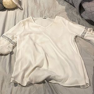 Women’s white dress top